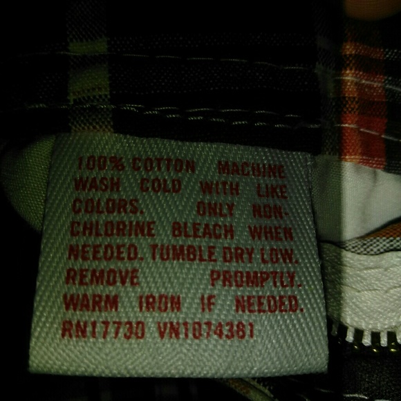 Mossimo Plaid Flat Front 4 Pocket Shorts - Picture 4 of 4